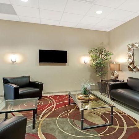 New World Inn & Conference Center 哥伦布 外观 照片
