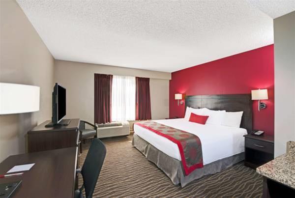 New World Inn & Conference Center 哥伦布 外观 照片