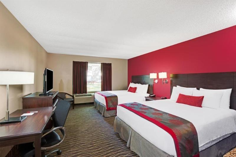 New World Inn & Conference Center 哥伦布 外观 照片